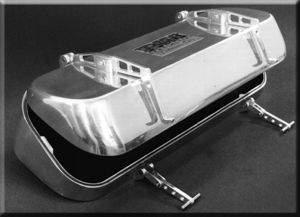 R&M quik-release valve cover